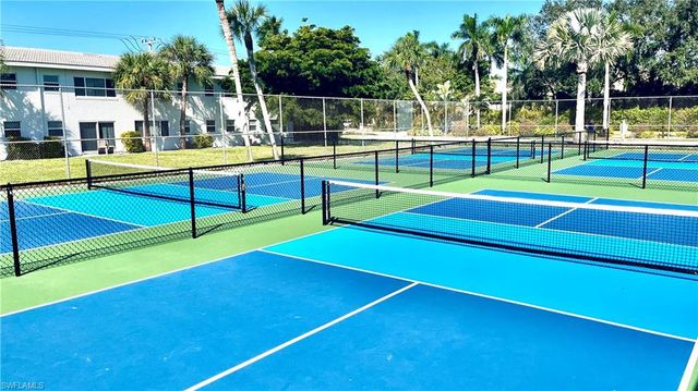 High Point Cir High Point CIR W # 304, Naples, FL 34103