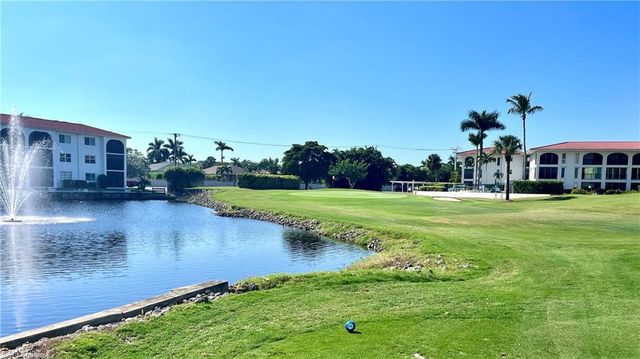 High Point Cir High Point CIR W # 304, Naples, FL 34103