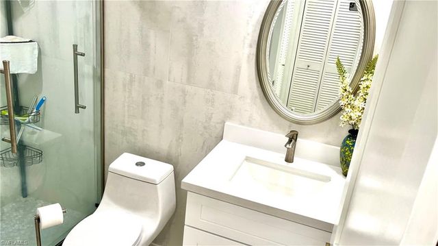 High Point Cir High Point CIR W # 304, Naples, FL 34103