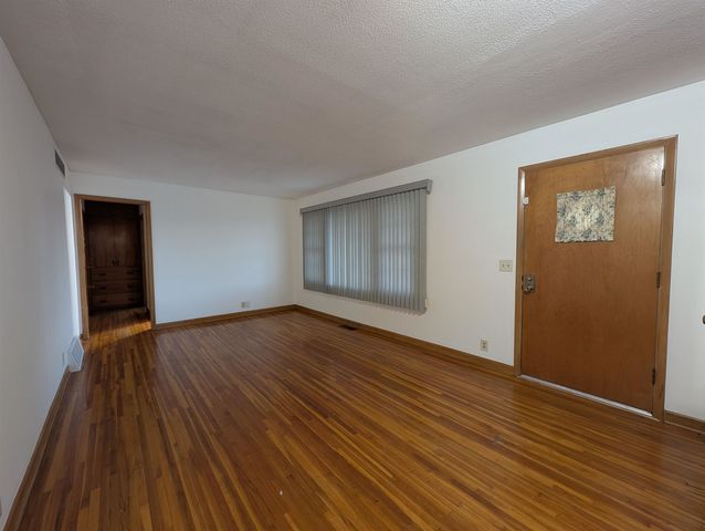 3022 S Hiram Ave, Wichita, KS 67217