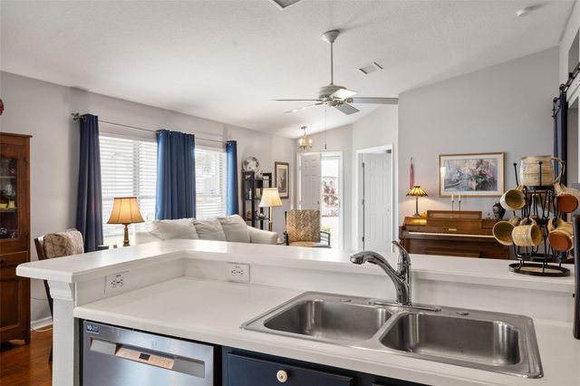 2230 PLEASANT HILL LANE, Holiday, FL 34691