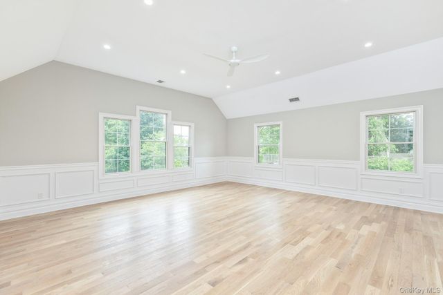 223 Townline Road, Commack, NY 11725