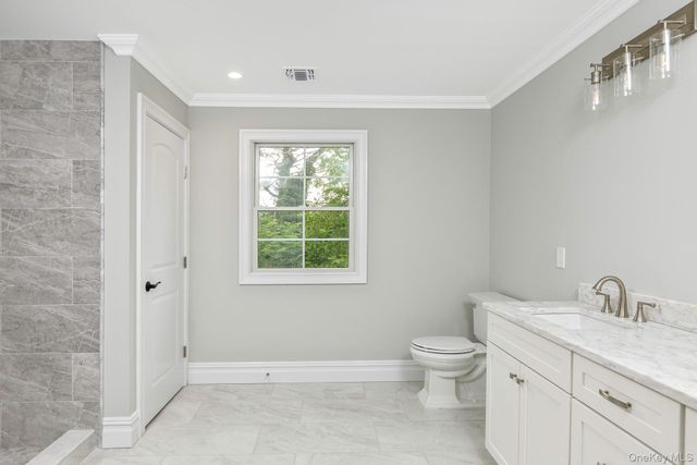 223 Townline Road, Commack, NY 11725