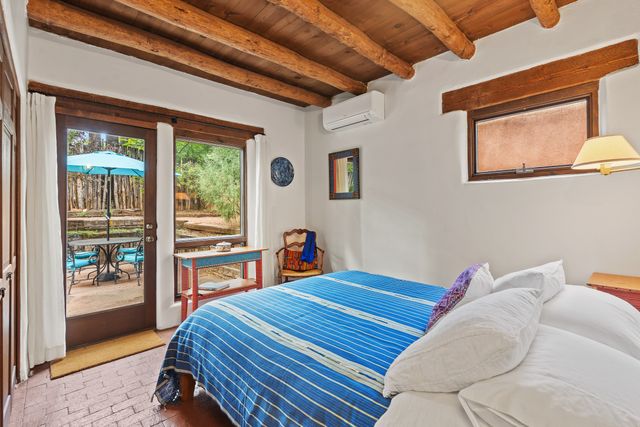 517 Johnson Lane, Santa Fe, NM 87505