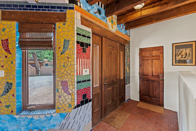 517 Johnson Lane, Santa Fe, NM 87505