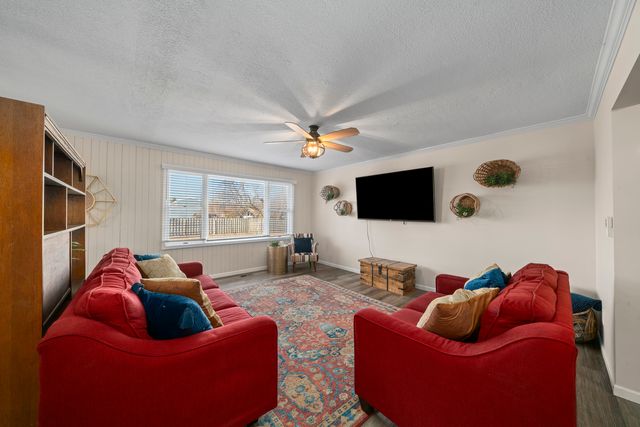 143 Tammy Lane, Lake Holiday, IL 60552