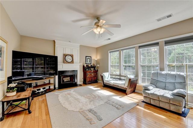 5066 Wellisford Court, Suwanee, GA 30024