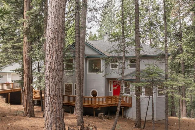 845 Honey Ct, Arnold, CA 95247