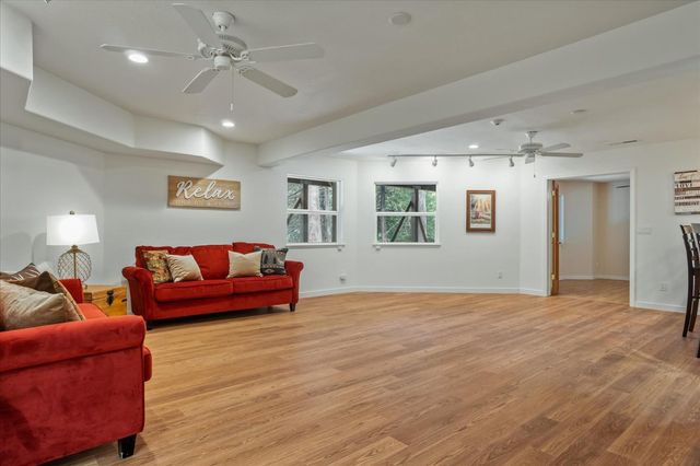 845 Honey Ct, Arnold, CA 95247