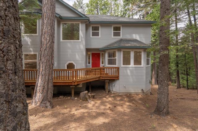 845 Honey Ct, Arnold, CA 95247