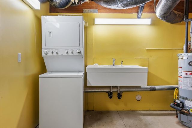 845 Honey Ct, Arnold, CA 95247