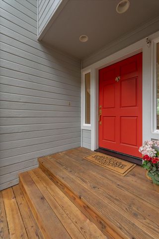 845 Honey Ct, Arnold, CA 95247