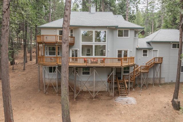 845 Honey Ct, Arnold, CA 95247