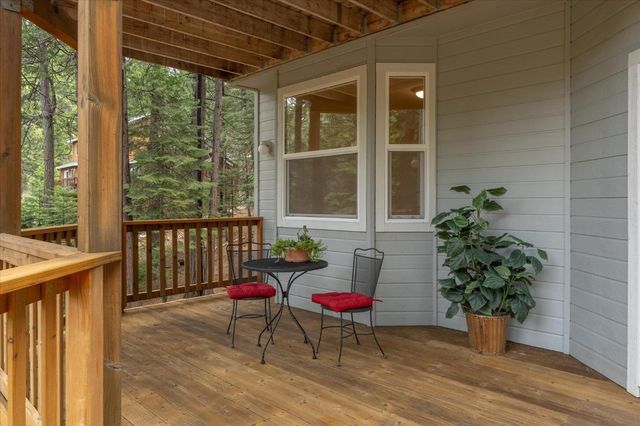 845 Honey Ct, Arnold, CA 95247