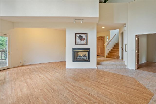 845 Honey Ct, Arnold, CA 95247