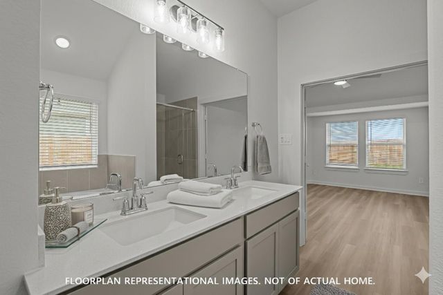 1077 Garnet Star Drive, La Marque, TX 77568
