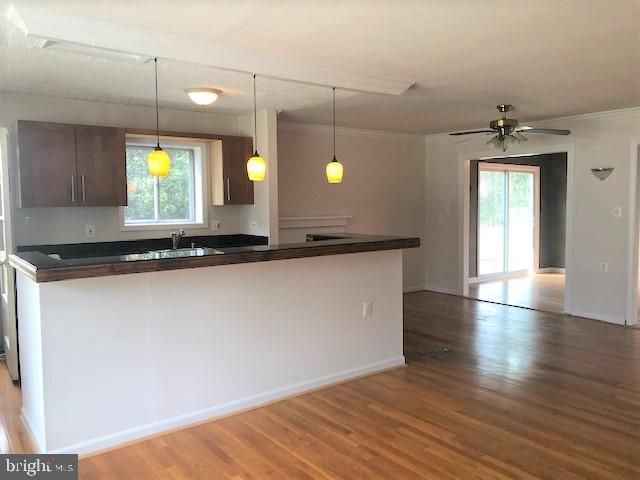 7725 MARTHAS LN, Falls Church, VA 22043