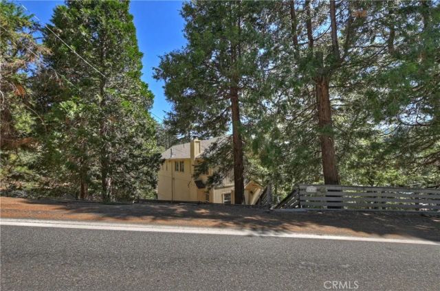21510 Crest Forest Drive, Cedarpines Park, CA 92322