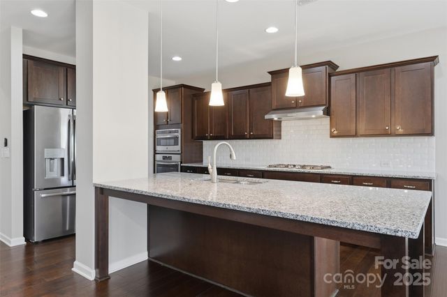 1000 Bellegray Lane NW, Concord, NC 28027