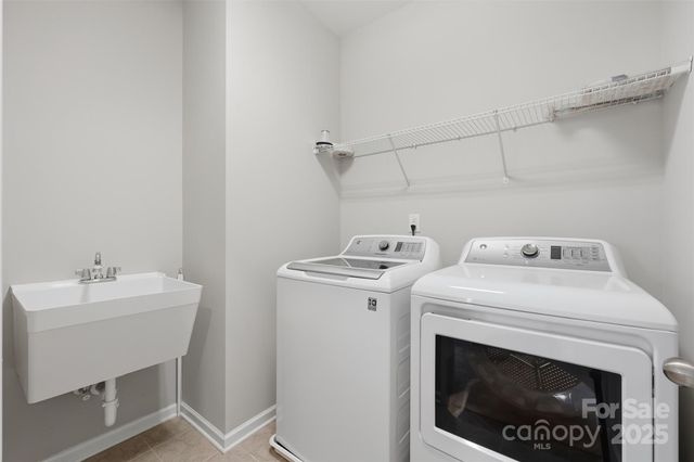 1000 Bellegray Lane NW, Concord, NC 28027