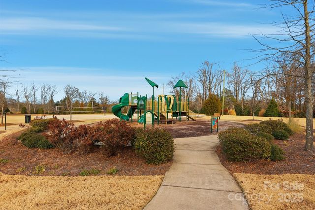 1000 Bellegray Lane NW, Concord, NC 28027