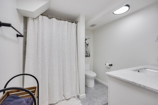 203 Garrett Dr, Nashville, TN 37211