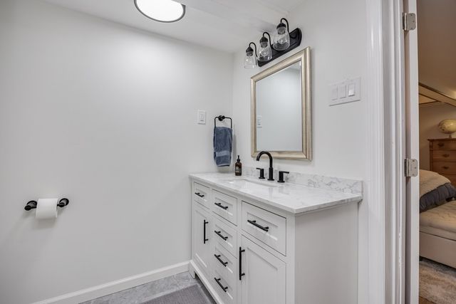 203 Garrett Dr, Nashville, TN 37211