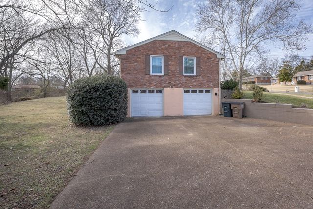 203 Garrett Dr, Nashville, TN 37211
