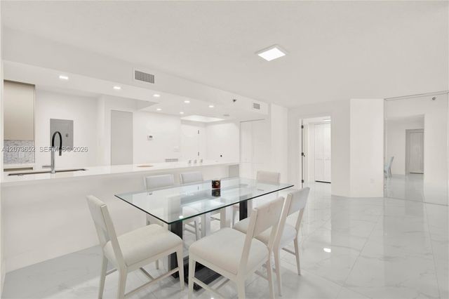 5757 Collins Avenue 507, Miami Beach, FL 33140