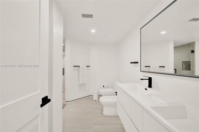 5757 Collins Avenue 507, Miami Beach, FL 33140