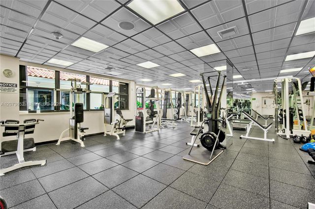 5757 Collins Avenue 507, Miami Beach, FL 33140