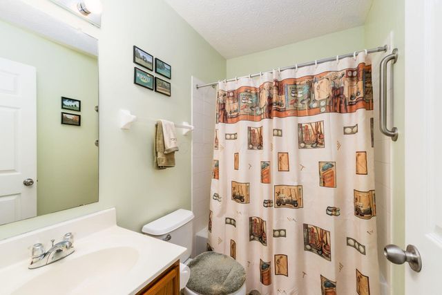 7787 Freesia Street, 216, Blacklick, OH 43004