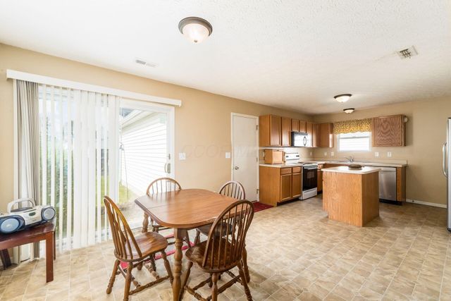 7787 Freesia Street, 216, Blacklick, OH 43004