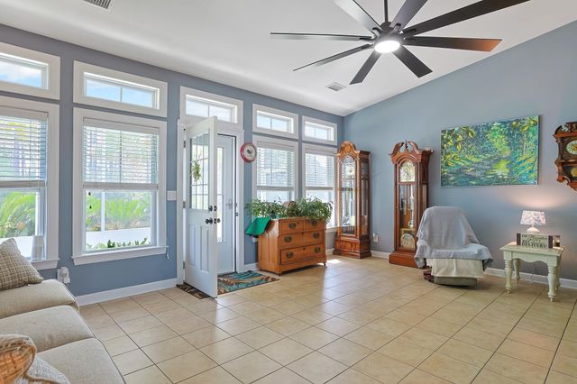 604 Merton Ct., Myrtle Beach, SC 29579