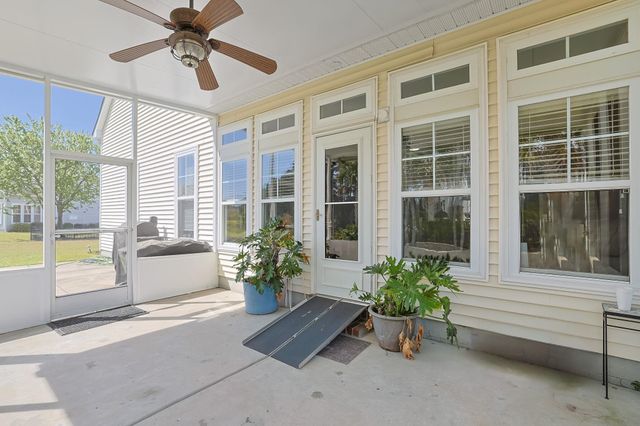 604 Merton Ct., Myrtle Beach, SC 29579