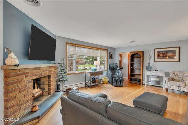 39 W Sand Lake Road, North Greenbush, NY 12198