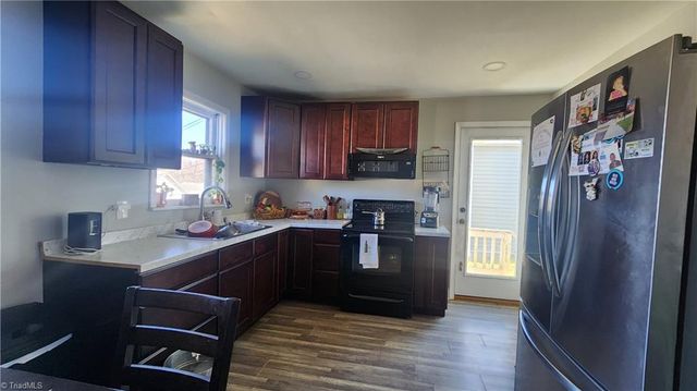 1210 22nd Street, Winston-salem, NC 27105