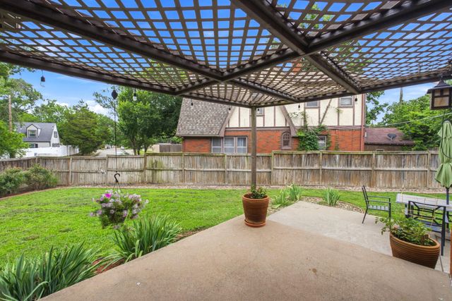 4701 E Lewis, Wichita, KS 67218