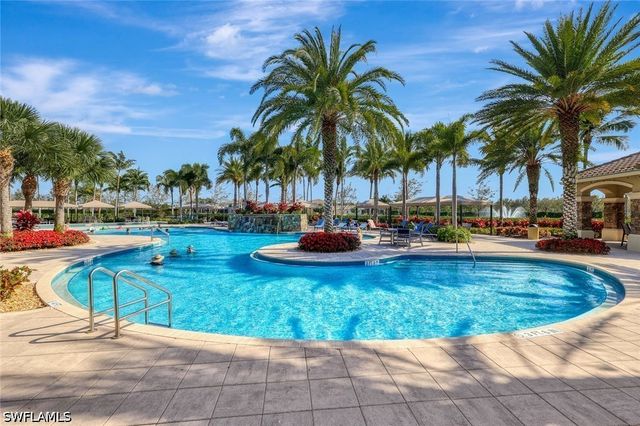 3565 Beaufort CT, Naples, FL 34119