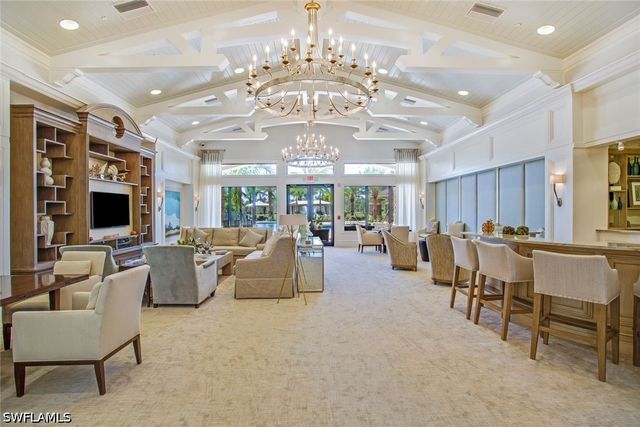 3565 Beaufort CT, Naples, FL 34119