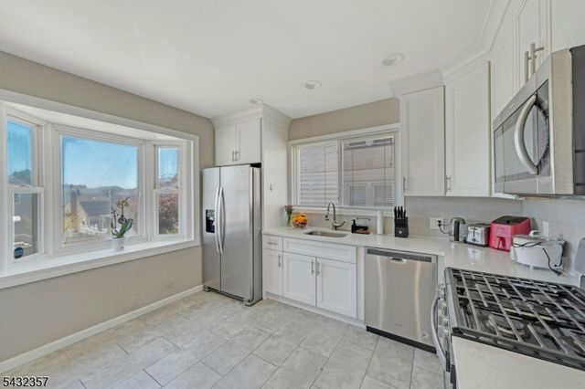 330 Southside Ave, Haledon Boro, NJ 07508