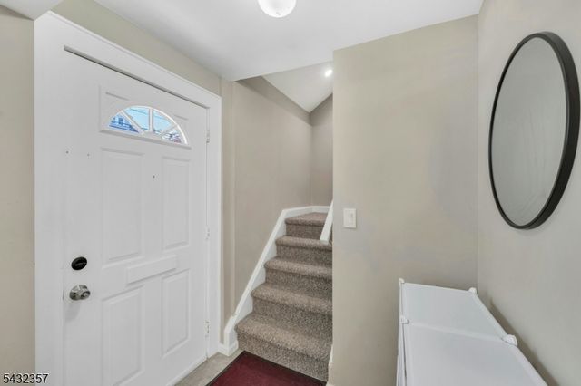 330 Southside Ave, Haledon Boro, NJ 07508