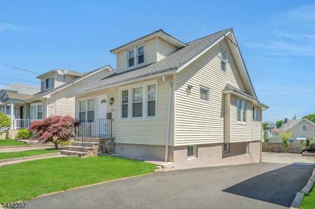 330 Southside Ave, Haledon Boro, NJ 07508
