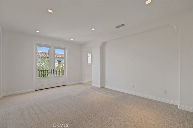 30 Surfspray Bluff, Newport Coast, CA 92657