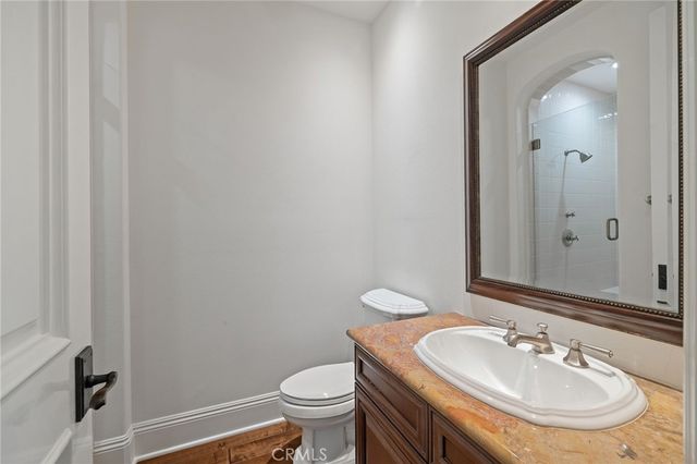 30 Surfspray Bluff, Newport Coast, CA 92657