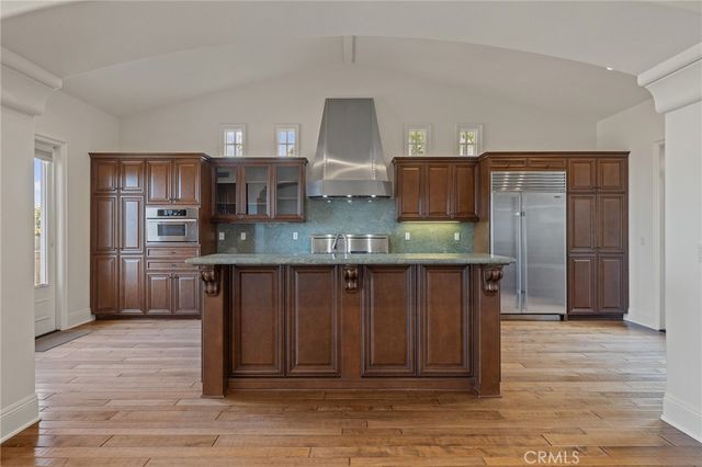 30 Surfspray Bluff, Newport Coast, CA 92657