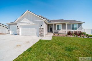 5081 Smith Drive, Iona, ID 83427