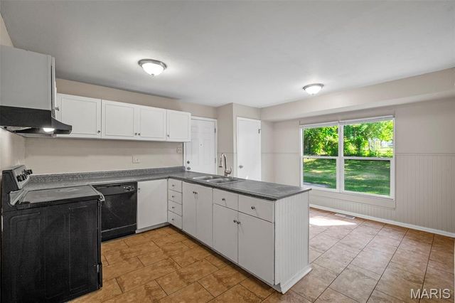 12064 Wensley Road, Black Jack, MO 63033