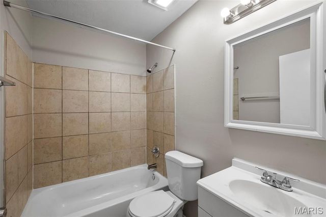12064 Wensley Road, Black Jack, MO 63033