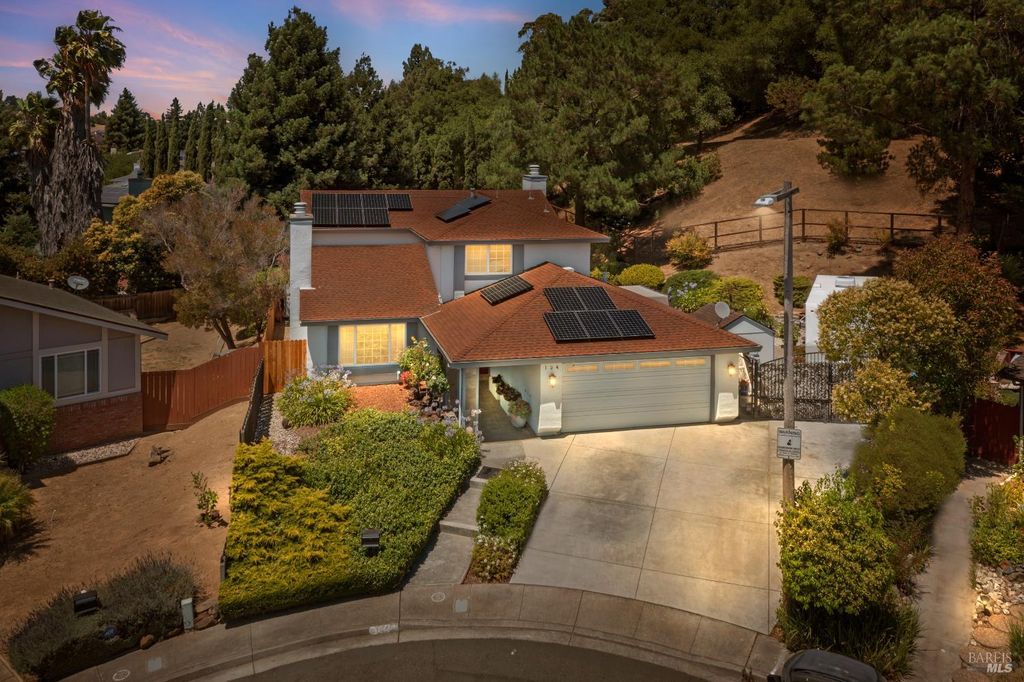 124 Hydrangea Ct, Vallejo, CA 94591